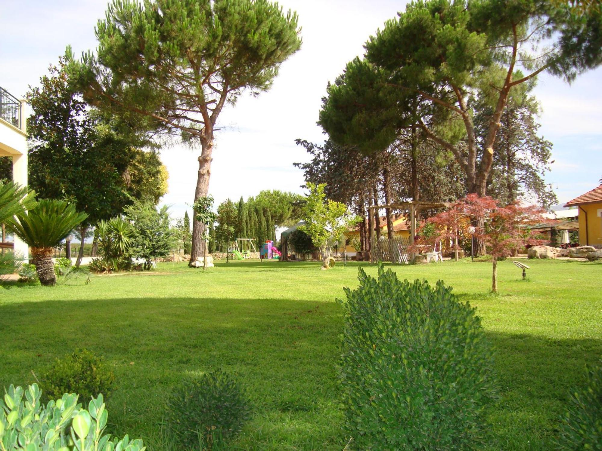 Agriturismo Ali E Radici 시스테르나 디 라티나 외부 사진